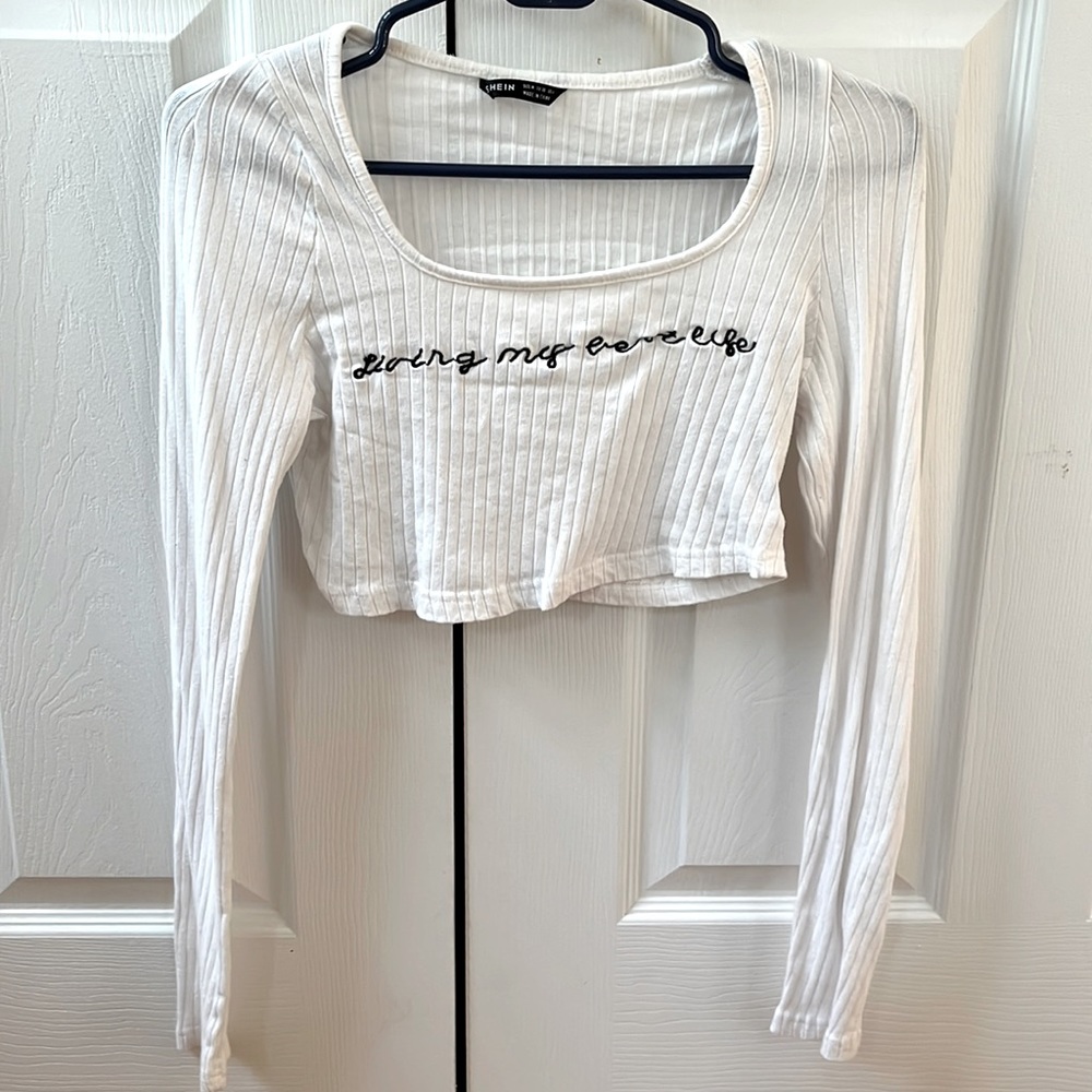 Long sleeve crop top, “living my best life”